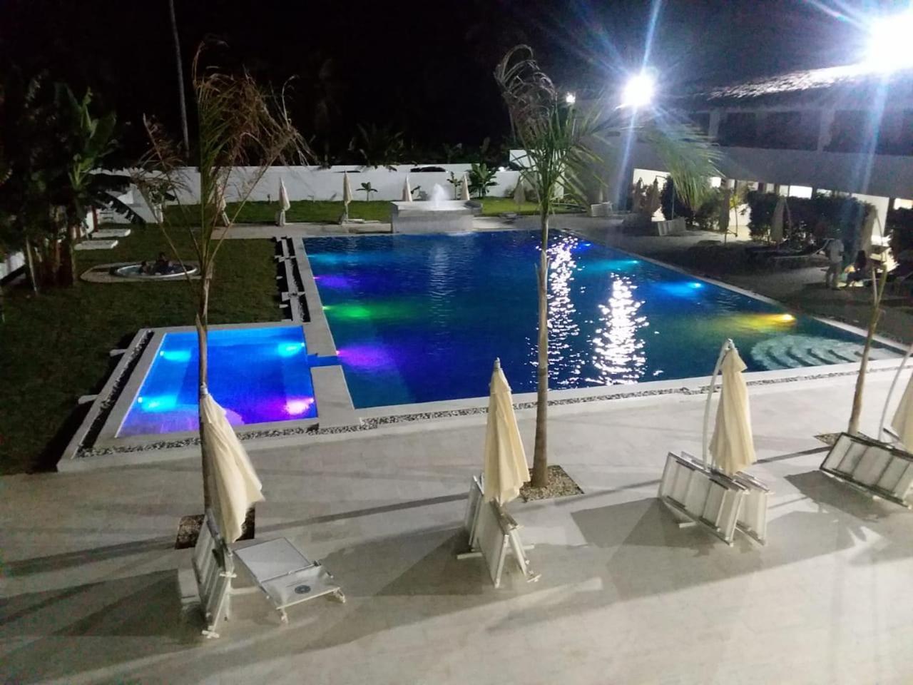 Oasi Encantada - Beach Resort Barahona 외부 사진