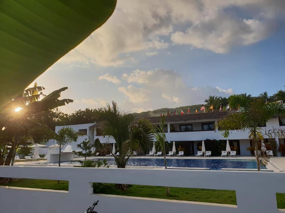 Oasi Encantada - Beach Resort Barahona 외부 사진
