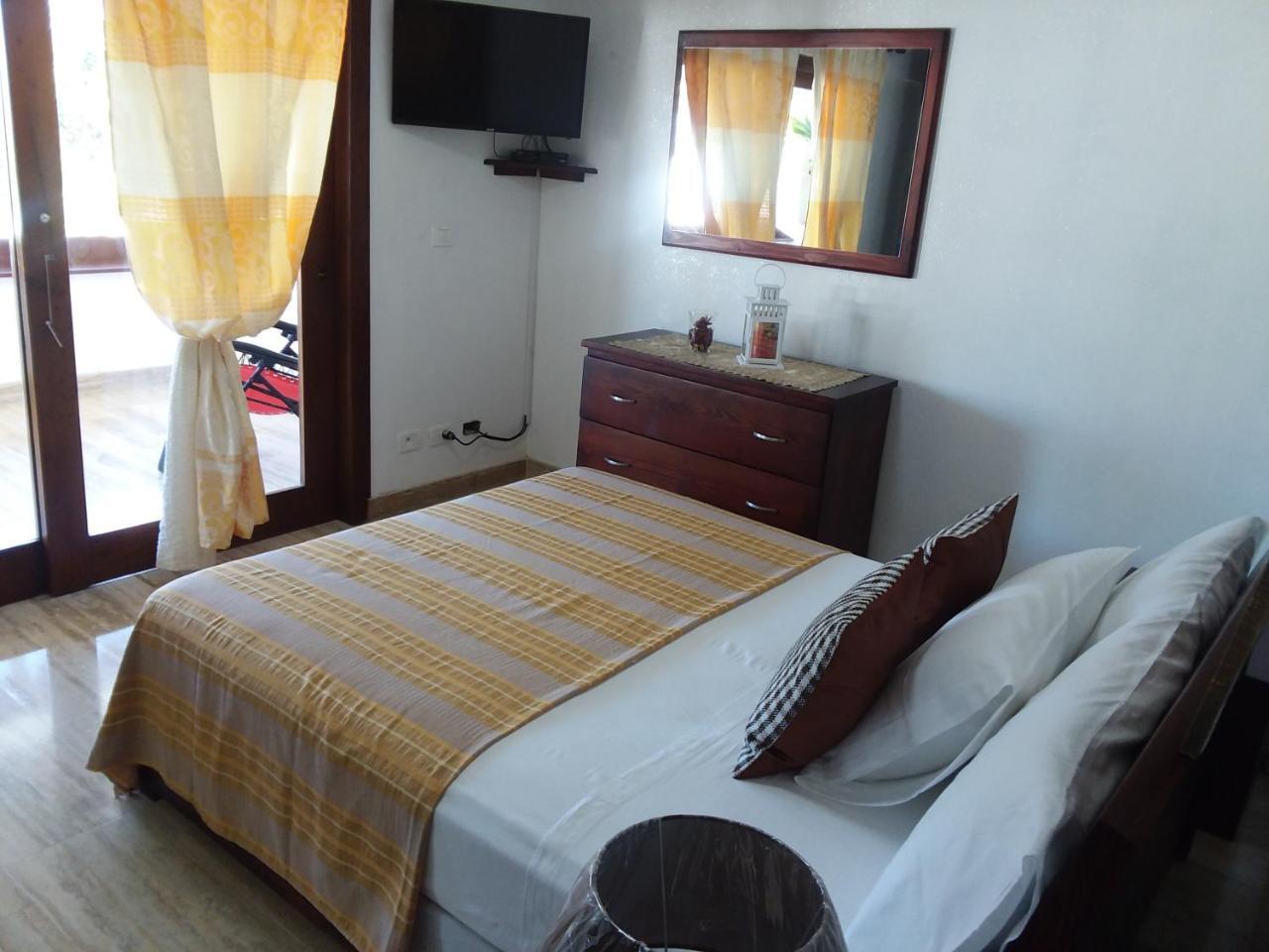 Oasi Encantada - Beach Resort Barahona 외부 사진